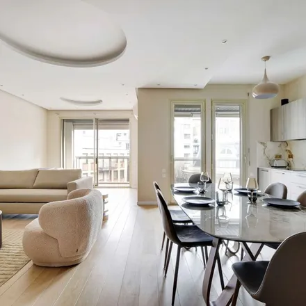 Image 4 - 16 Rue Léonard de Vinci, 75116 Paris, France - Apartment for rent