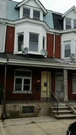 Rent this 1 bed apartment on 1601 Allen Street in Allentown, PA 18102