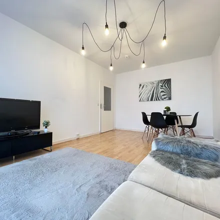 Rent this 2 bed apartment on Sewanstraße 191 in 10319 Berlin, Germany