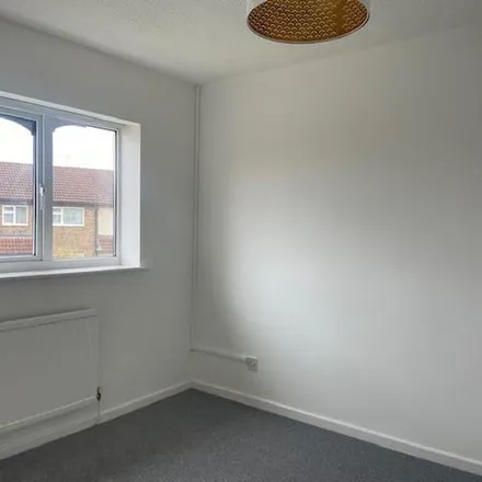 Rent this 3 bed apartment on Spring Grove in Cardiff, CF14 9DL