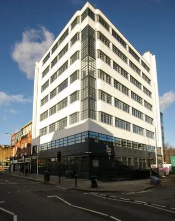 Image 6 - Cheviot House, 227-233 Commercial Road, St. George in the East, London, E1 2NE, United Kingdom - Apartment for rent