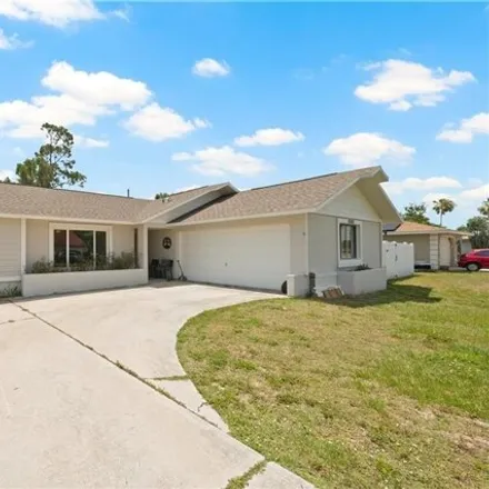 Image 2 - 18688 Bradenton Rd, Fort Myers, Florida, 33967 - House for sale