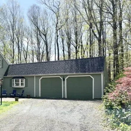 Rent this 3 bed house on 122 Kent Hollow Rd in Kent, Connecticut