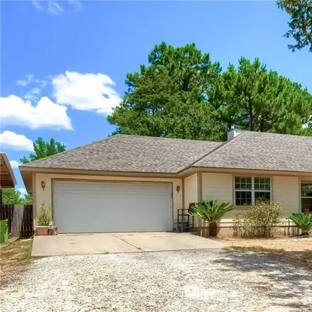 Image 5 - 107 Rangeland Road, Circle D-KC Estates, Bastrop County, TX 78602, USA - House for sale