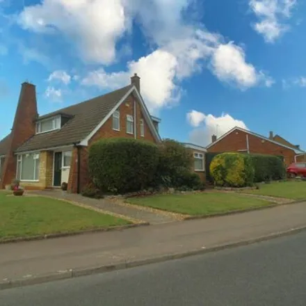 Buy this 3 bed duplex on 6 Roundwood Close in Hitchin, SG4 0RD
