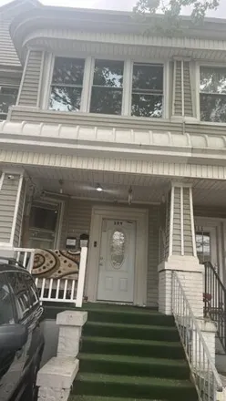 Rent this 4 bed house on 309 Union Street in West Bergen, Jersey City