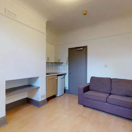 Image 7 - unnamed road, London, NW6 1LD, United Kingdom - Apartment for rent