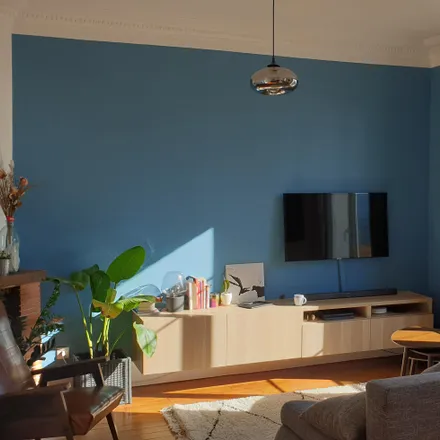 Rent this 1 bed apartment on 50 Rue Eugène Caron in 92400 Courbevoie, France