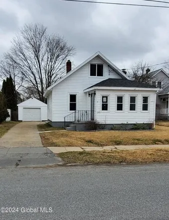 Buy this 3 bed house on 1143 Trinity Avenue in Rotterdam, NY 12306