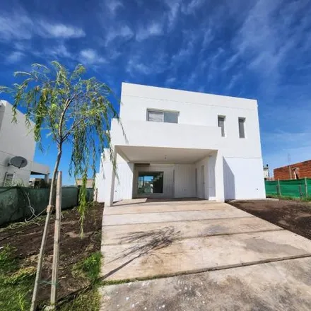 Buy this 3 bed house on unnamed road in Partido de Tigre, 1670 Benavídez