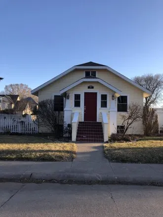 Buy this 3 bed house on 401 14th Street in Gothenburg, NE 69138