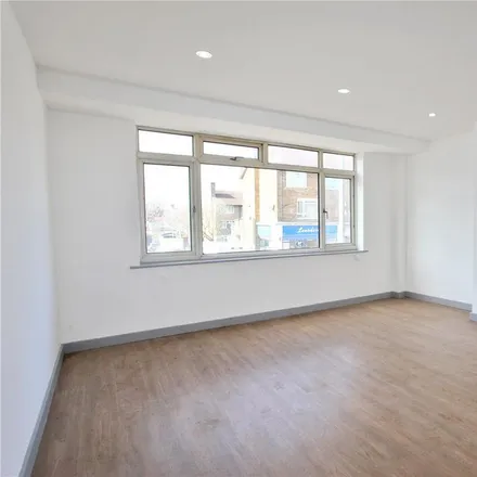 Image 2 - Lydia, Old Church Road, London, E4 8BU, United Kingdom - Apartment for rent