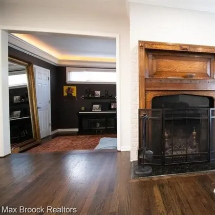 Image 4 - 15967 Birwood Avenue, Beverly Hills, MI 48025, USA - House for rent