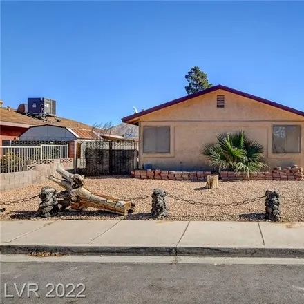 Buy this 3 bed house on 696 Red Lake Way in Clark County, NV 89110