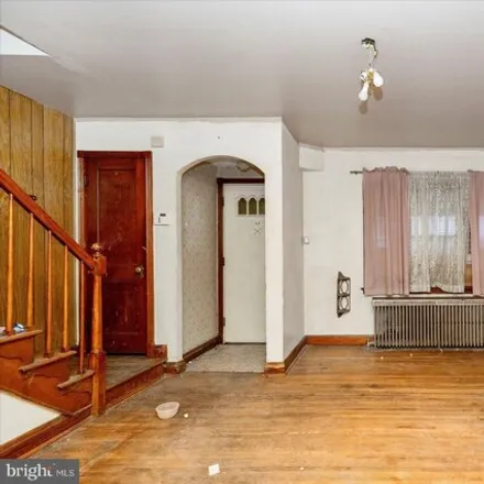 Image 3 - 4125 Kinsway, Baltimore, MD 21206, USA - House for sale