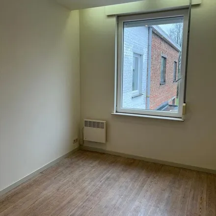 Image 5 - Rue d'Izegem - Isegemstraat 146, 7700 Mouscron, Belgium - Apartment for rent