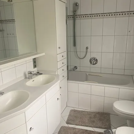 Rent this 5 bed apartment on Theodor-Schwann-Straße 24 in 50735 Cologne, Germany