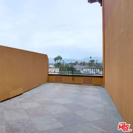 Image 7 - South Fuller Avenue, Los Angeles, CA 90036, USA - House for rent