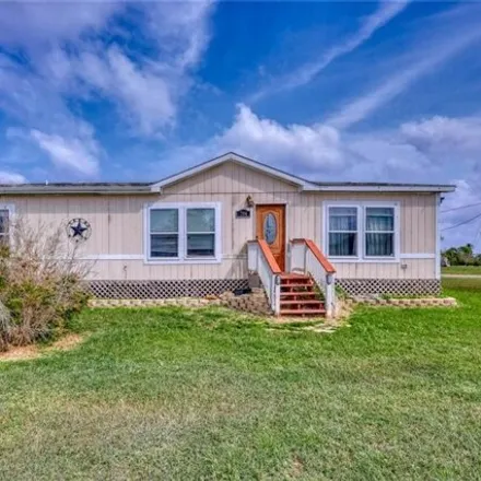 Image 1 - 708 2nd Street, Bayside, Refugio County, TX 78340, USA - Apartment for sale