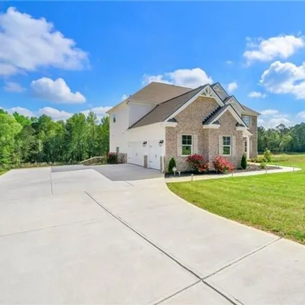 Buy this 5 bed house on unnamed road in Coweta County, GA 30267