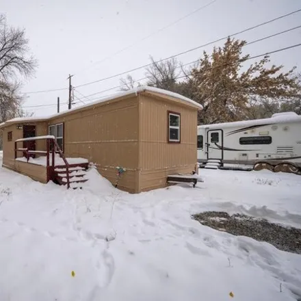 Buy this studio apartment on 526 E Street in Basin, WY 82410