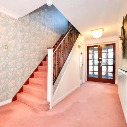 Image 5 - Brook Way, Chigwell Rise, Chigwell, IG7 6AG, United Kingdom - House for sale