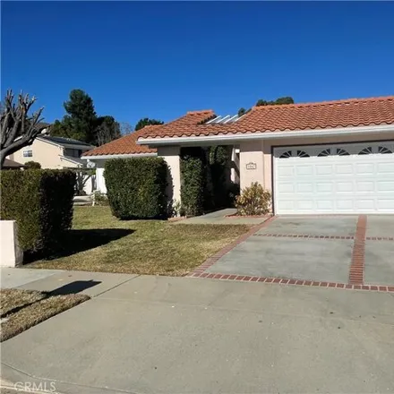 Rent this 3 bed house on 5867 Briarwood Ln in Oak Park, California