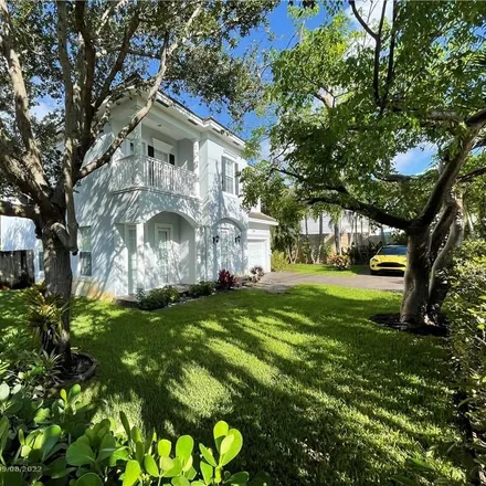 Rent this 3 bed house on Maverick's in Northeast 7th Avenue, Wilton Manors