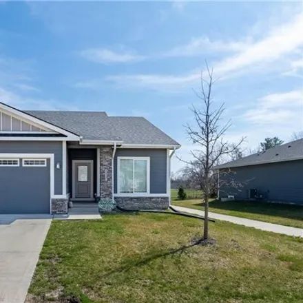 Buy this 3 bed house on 3310 Twana Drive in Des Moines, IA 50310