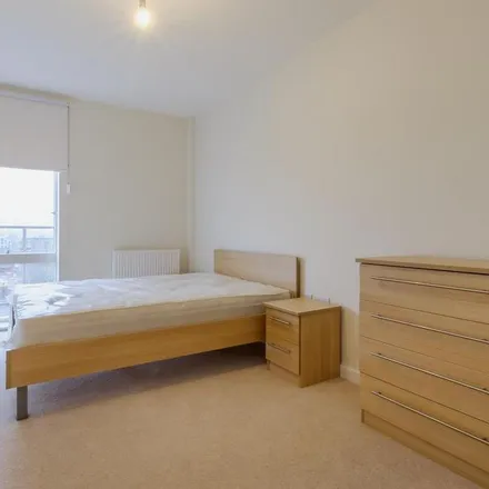Image 1 - Johnny Andrews House, 3a Boulcott Street, Ratcliffe, London, E1 0HR, United Kingdom - Apartment for rent