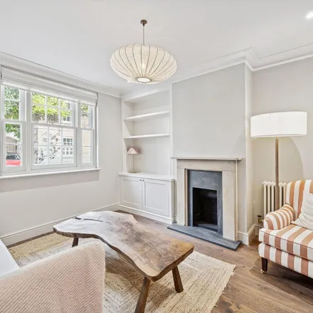 Rent this 2 bed apartment on 23 Passmore Street in London, SW1W 8HR