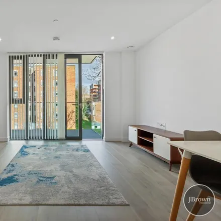 Image 3 - Mulberry Apartments, 1-40 Coster Avenue, London, N4 2TG, United Kingdom - Apartment for rent
