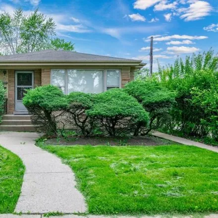 Buy this 3 bed house on 8346 Central Park Avenue in Skokie, IL 60076