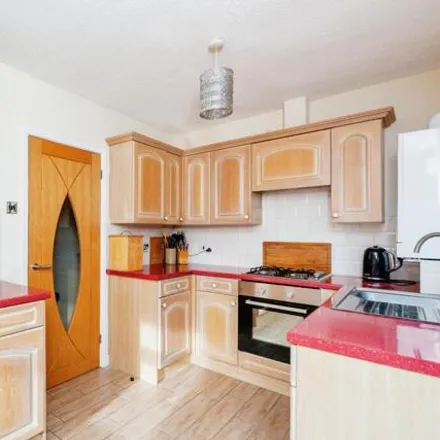 Image 5 - The Links, Wrexham, LL13 9PZ, United Kingdom - House for sale