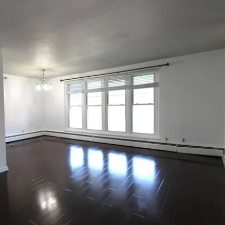 Image 4 - 1017 East Cliveden Street, Philadelphia, PA 19119, USA - House for rent