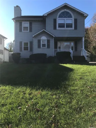 Buy this 5 bed house on 109 Violet Avenue in Fairview, NY 12601