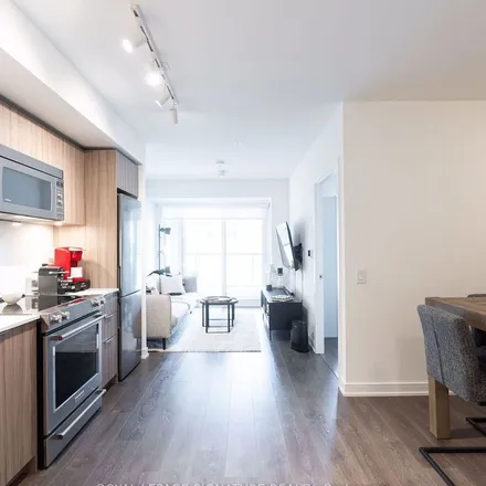 Image 8 - 30 Samuel Wood Way, Toronto, ON M9B 0C2, Canada - Apartment for rent