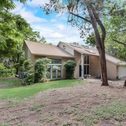 Buy this 3 bed house on 1817 Mansfield Rd in Cedar Hill, Texas