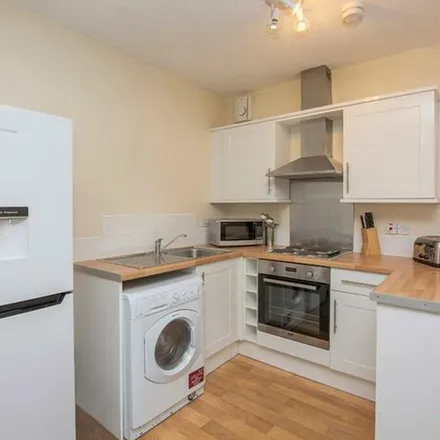 Rent this 3 bed apartment on Morris Terrace in Stirling, FK8 1BP