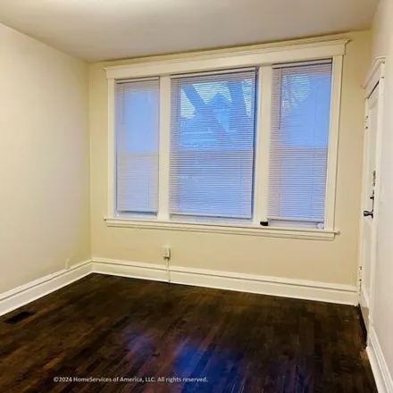 Image 7 - 4321 South Campbell Avenue, Chicago, IL 60632, USA - House for rent