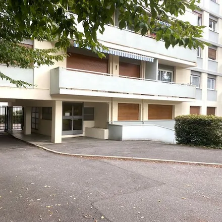 Image 4 - 48 Rue des Godrans, 21000 Dijon, France - Apartment for rent