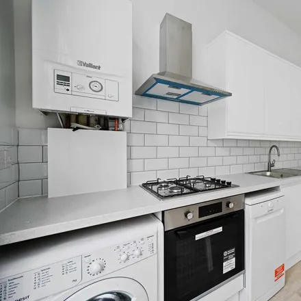 Image 6 - 42 Bassett Road, London, W10 6JS, United Kingdom - Apartment for rent