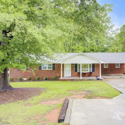 Buy this 3 bed house on 508 Hunts Bridge Road in Berea, Greenville County