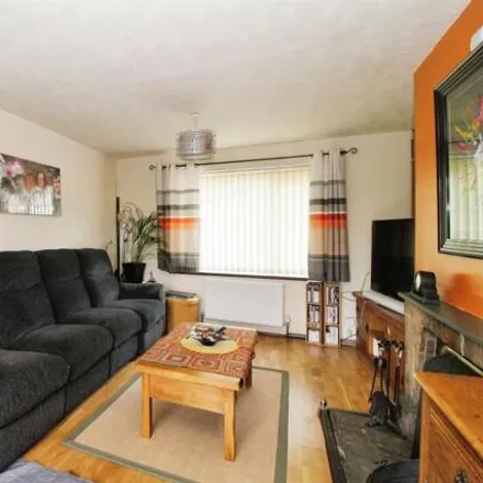 Image 6 - Hyndley Road, Bolsover, S44 6RT, United Kingdom - Duplex for sale