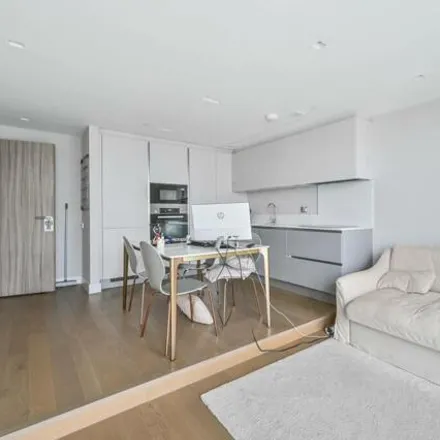 Buy this 1 bed apartment on Pan Peninsula in Marsh Wall, Canary Wharf