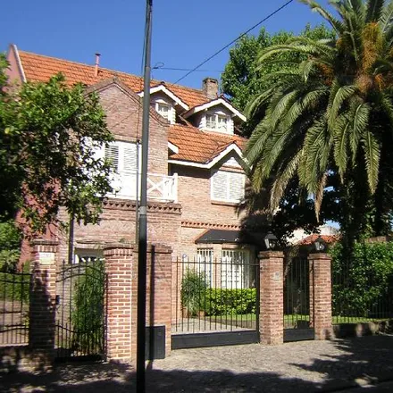 Rent this 4 bed house on Colón 184 in Partido de San Isidro, B1640 HQB Martínez