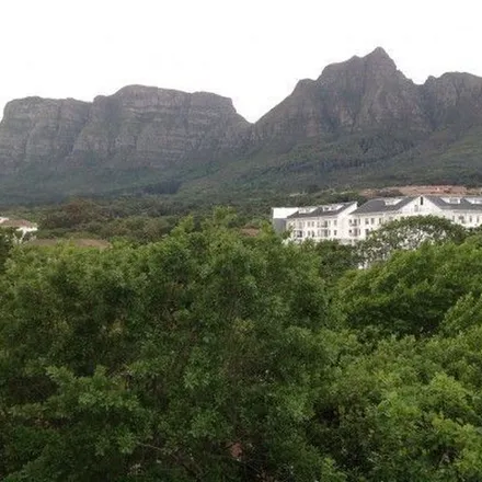 Image 2 - Tullyallen Road, Rondebosch, Cape Town, 7700, South Africa - Apartment for rent