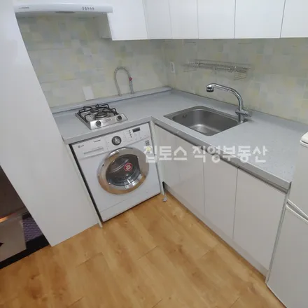 Image 5 - 서울특별시 송파구 석촌동 245-32 - Apartment for rent