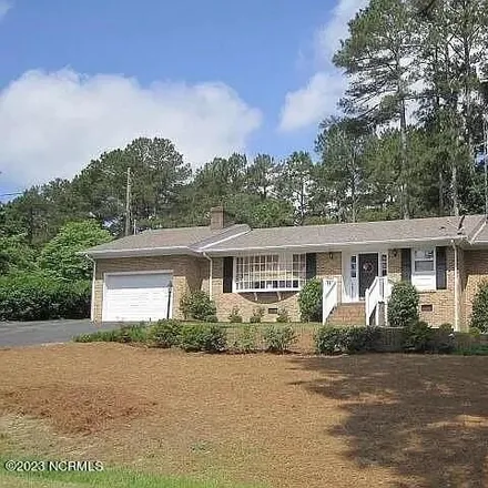 Rent this 3 bed house on 203 Pine Ridge Drive in Whispering Pines, Moore County