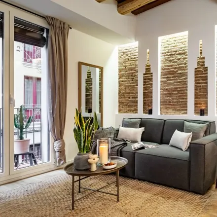 Rent this 1 bed apartment on La Fourmi in Carrer de Milà i Fontanals, 08001 Barcelona